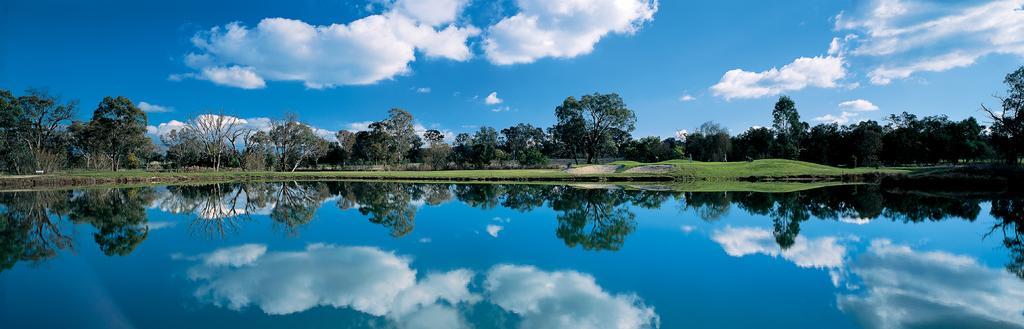 Thurgoona Country Club Resort Extérieur photo