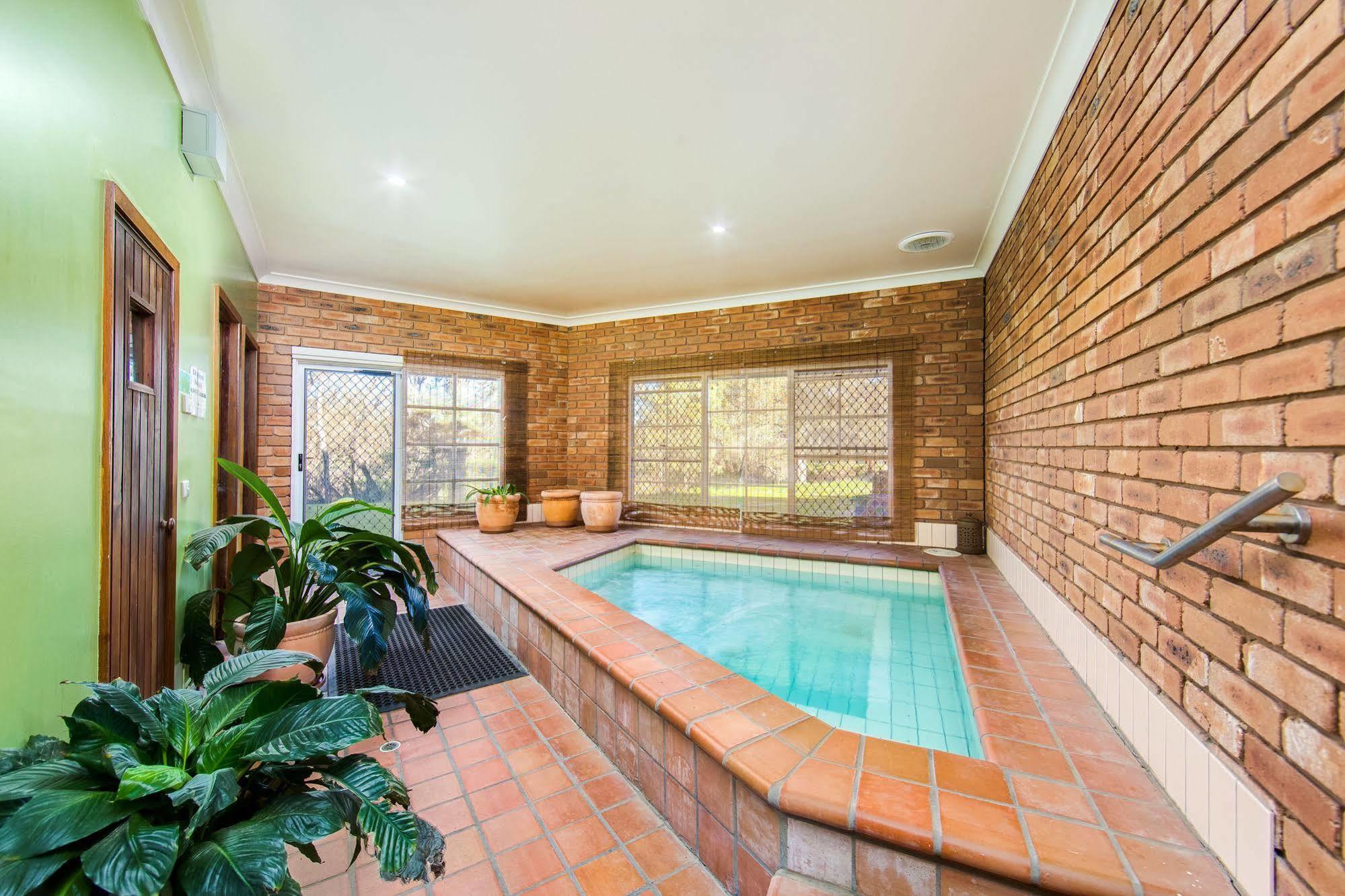 Thurgoona Country Club Resort Extérieur photo