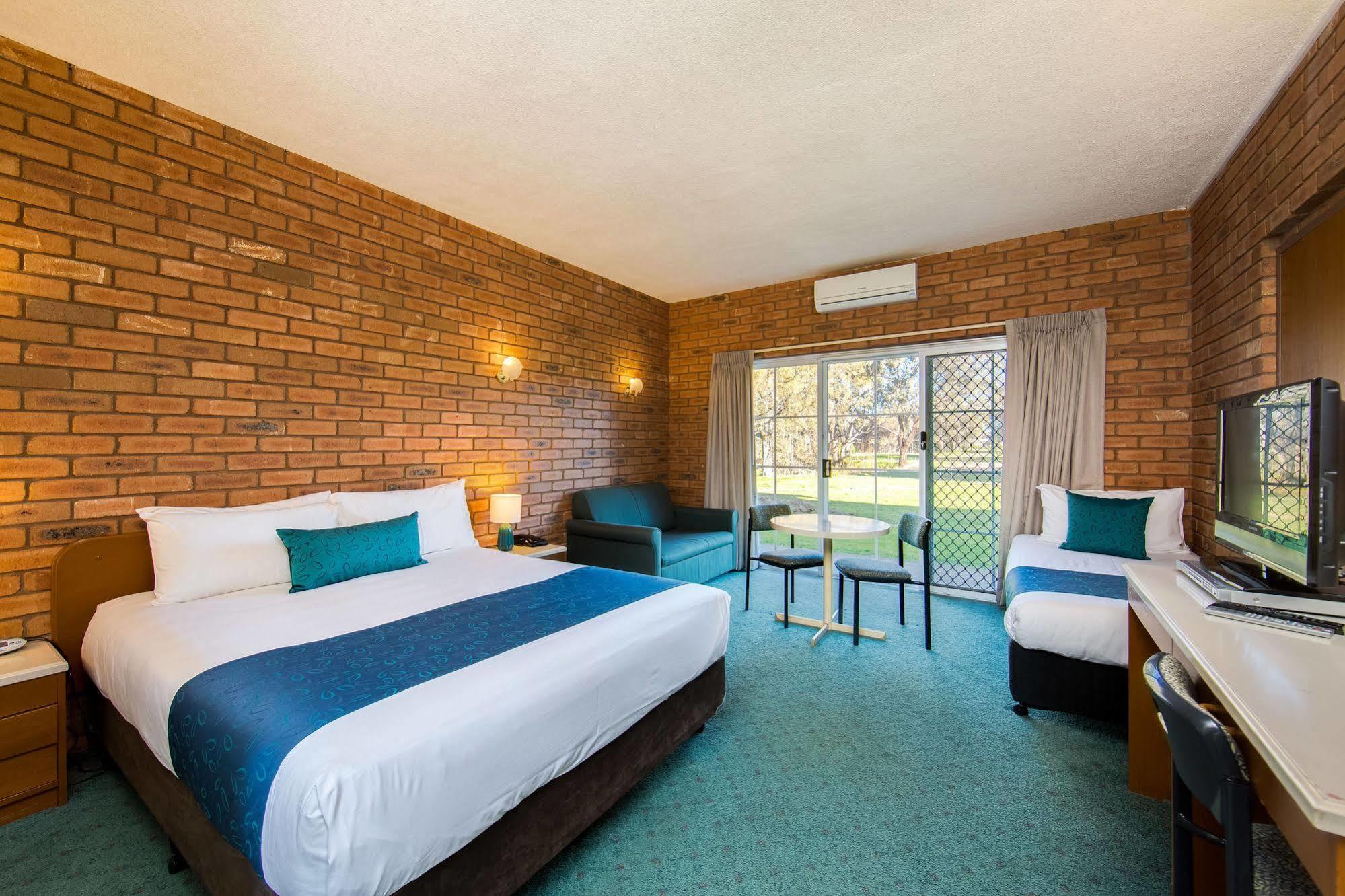 Thurgoona Country Club Resort Extérieur photo